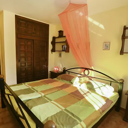 Costeres 2a * Casas de Torrat