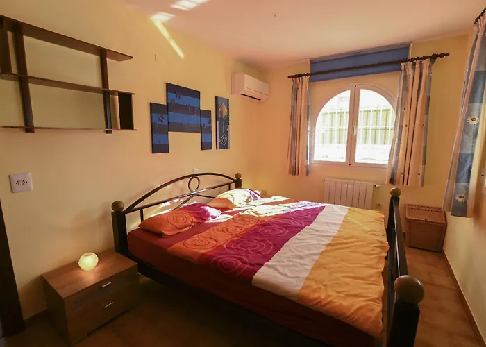 Costeres 2a * Casas de Torrat